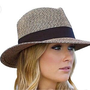 Wallaroo Black and White Fedora Hat
